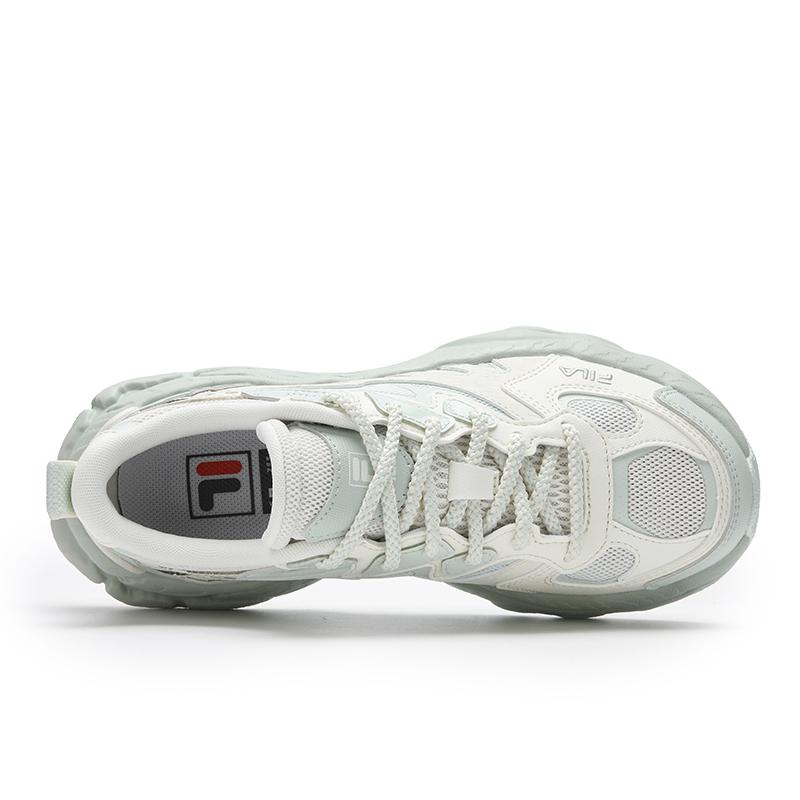 Fila FERN Abrasion Resistant, Breathable, Lightweight Low Top Chunky Sneakers Women's Milk White/Milk Green F12W622118FGM