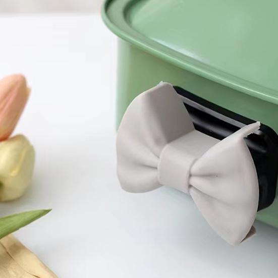 2Pcs Kitchen Pot Clip Bow-Shaped Cooking Oven Glove Silicone Pot Holders Non-Slip Grip for Hot Cookware