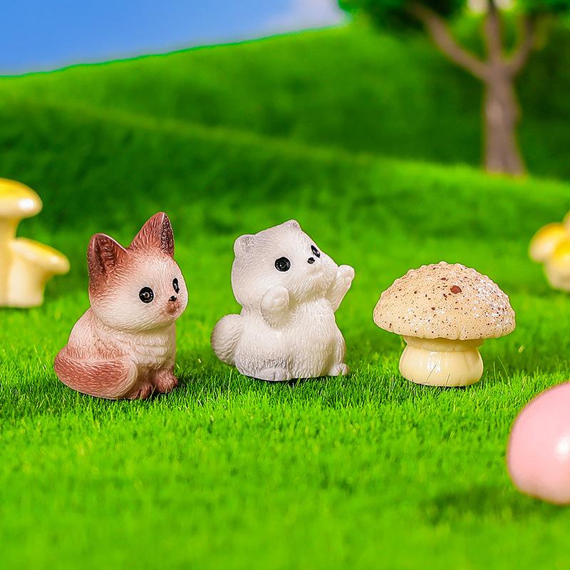 Micro-landscape Ornaments, Simulated Little Cats, Creative Car Home Desktop Resin Craft Decorative Small Ornaments
