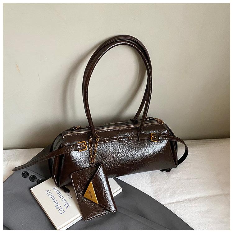 Retro Niche Single Shoulder Underarm Bag Women's 2025 New Trendy Pillow Bag Simple Large-capacity Commuter Handbag