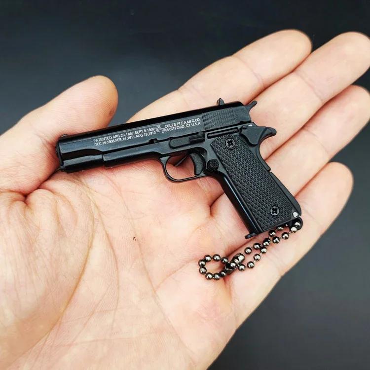 1:3 Metal M1911 Toy Gun Detachable Model Alloy Keychain Look Real Collection Pubg Prop Fidgets Toy Birthday Gift For Boys