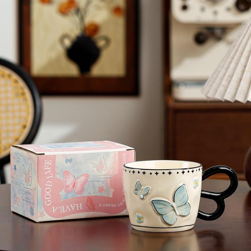 

Retro Butterfly Mug with Spoon Cute Couple Ceramic Coffee Cup Girl Bow Gift Girl Water Cup 400ml
