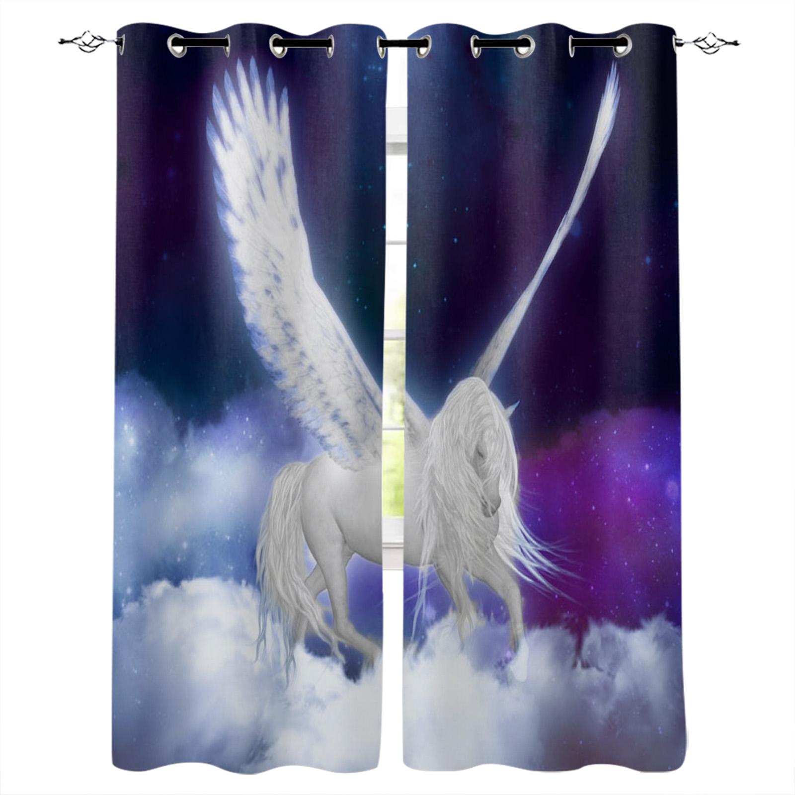 Шторы на окно с изображением лошади — фото 18