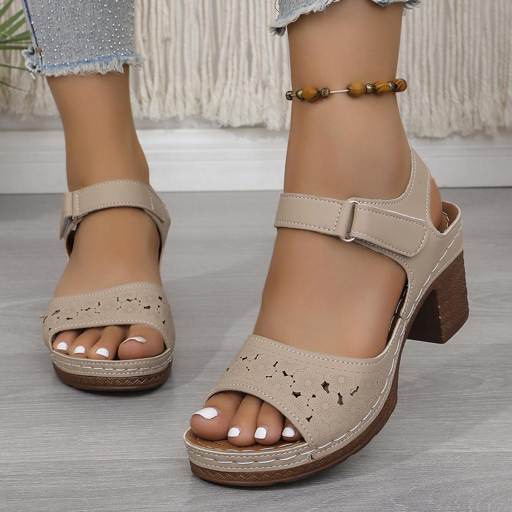 2025 New Summer Women Chunky Heel Sandals Solid Color Fashion High Heels Sandals for Women Buckle Strap Plus Size Women Shoes