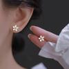 Small Daisy Flower Earrings for Women, Simple Trendy Niche Design, Fashion Daily Wear