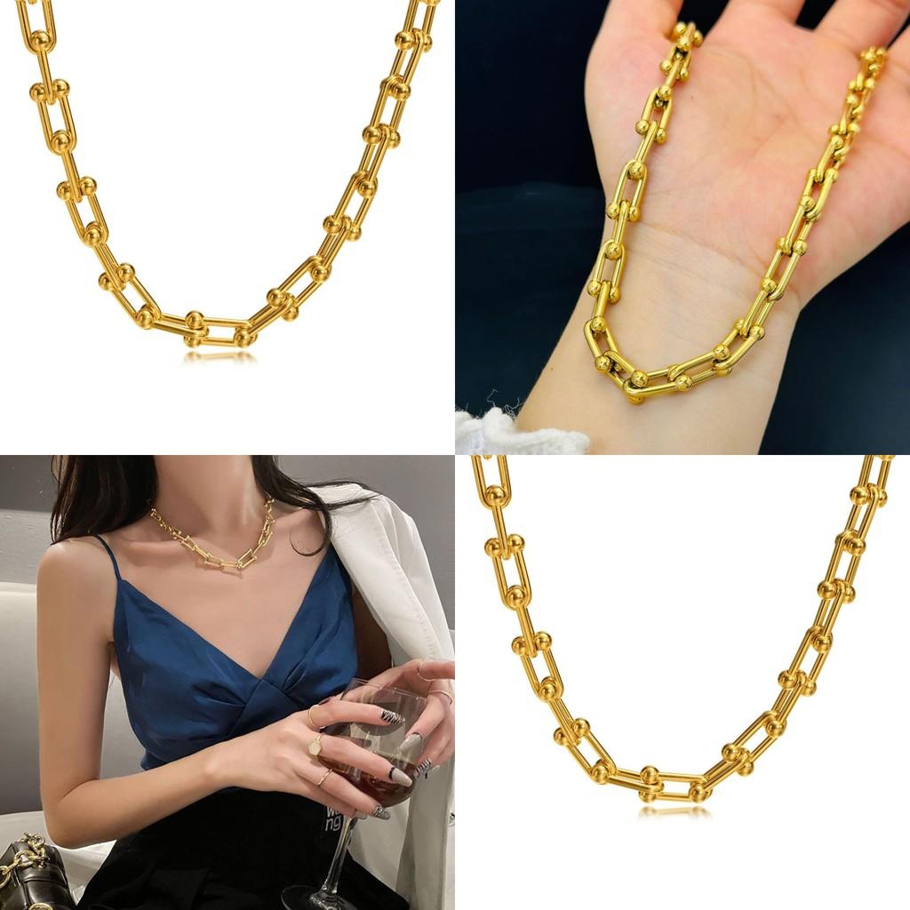 Collier Élégant en Forme de U Pour Couples Façonné en Acier Titane de Haute Qualité avec Placage Or et Design Géométrique Pour un Style Contemporain