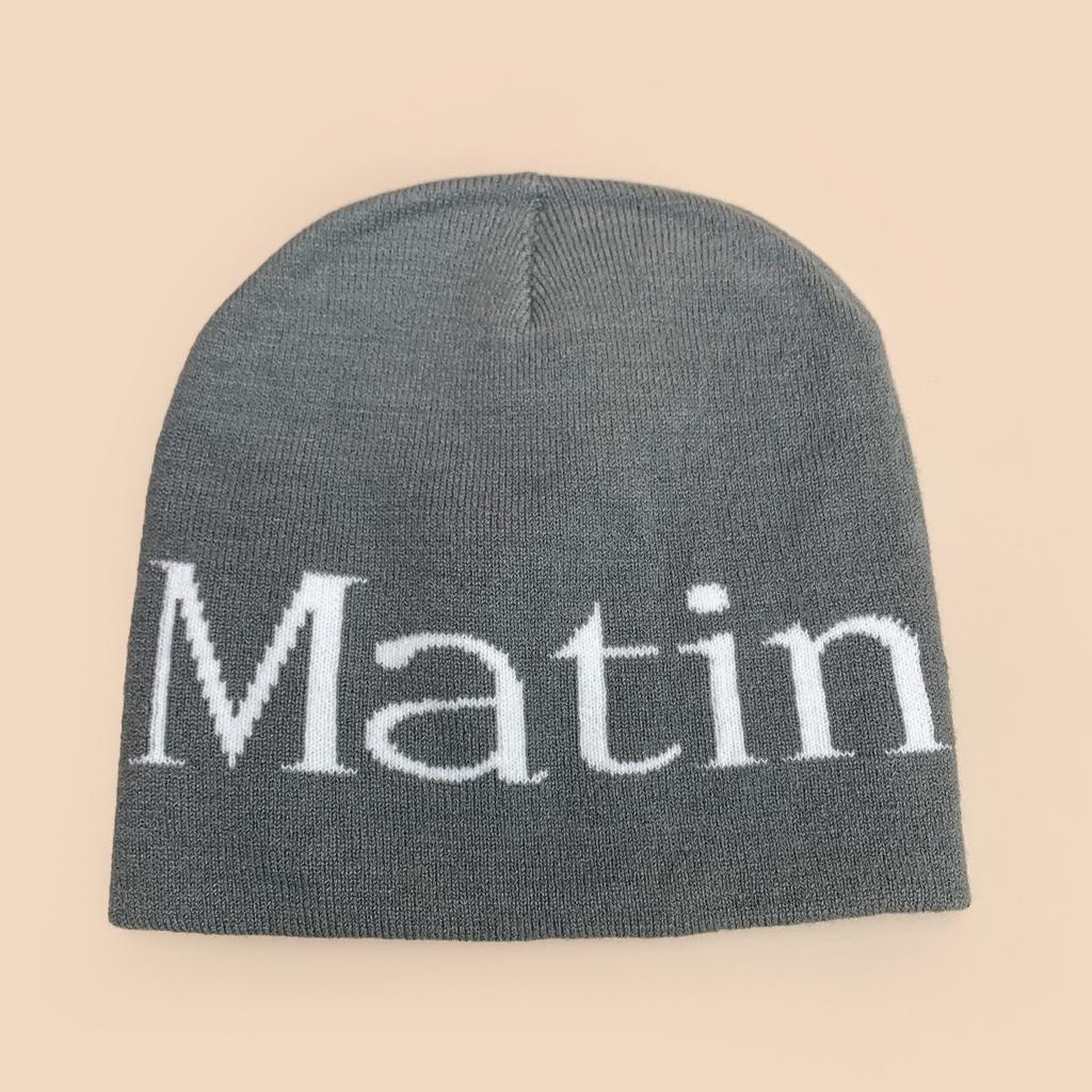 Autumn and winter street letter jacquard knitted hats for men and women to keep warm and wear niche cold hats, pullover hats