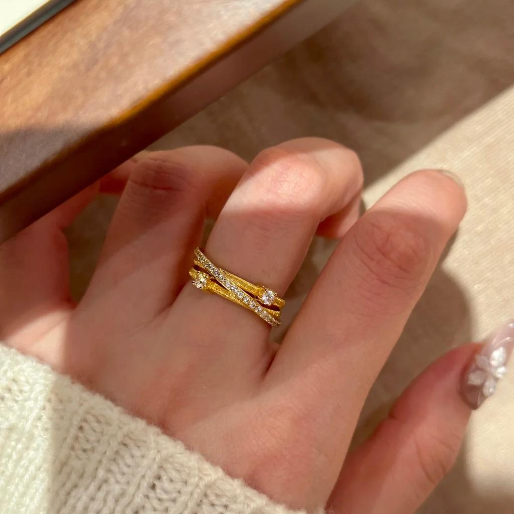 Italian Luxury Brushed Interstellar Ring For Women Triple Layer Crisscross Micro Inlaid Elegant Fashion Jewelry