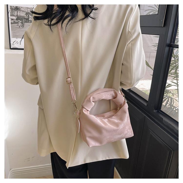 2024 New Pure Color Pleated Handbag Street Fashion Casual Shoulder Crossbody Bag
