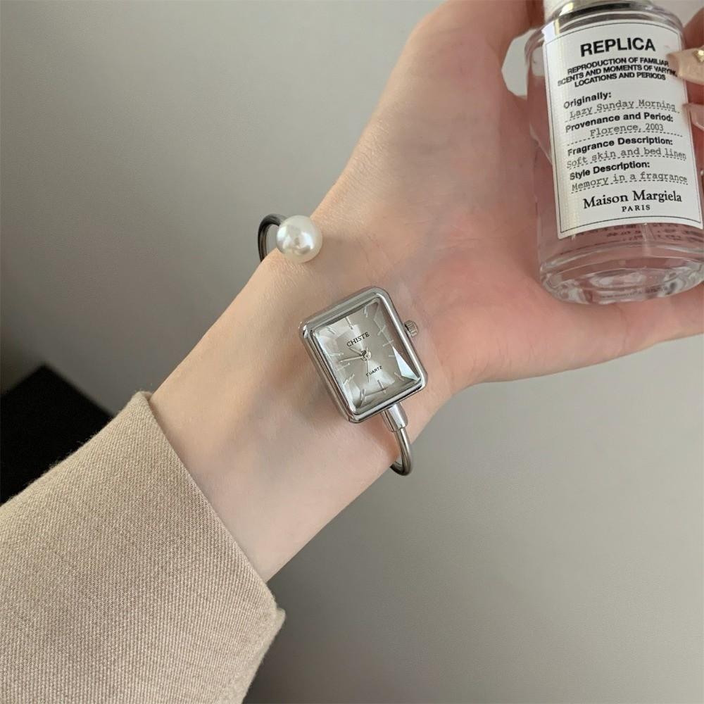 Square Dial Pearl Bracelet Watch Open Bracelet Female Wristwatch Fashion Quartz Watch Women