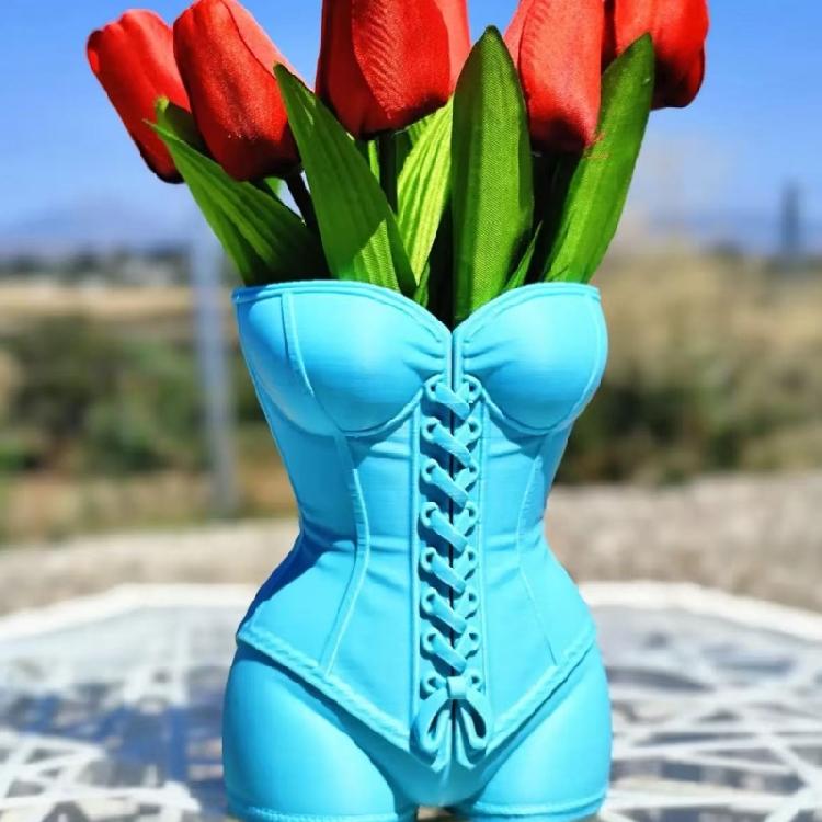 Fashionable 3D Printed Corset Shape Planter Modern Sculptural Design Flower Pot Vases For Living Space Plant Display
