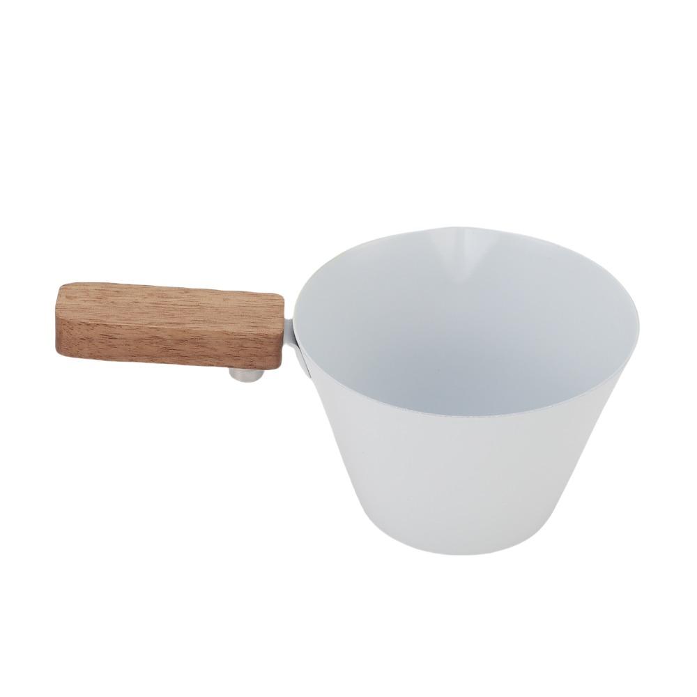 White/Black Finish Measuring Cup Wooden Handle Measuring Spoon Milk Frothing Cup  Latte Art