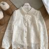Elegante Camisa de Renda com Gola de Boneca e Miçangas Francesas - Top Bordado de Manga Longa Estilo Primavera