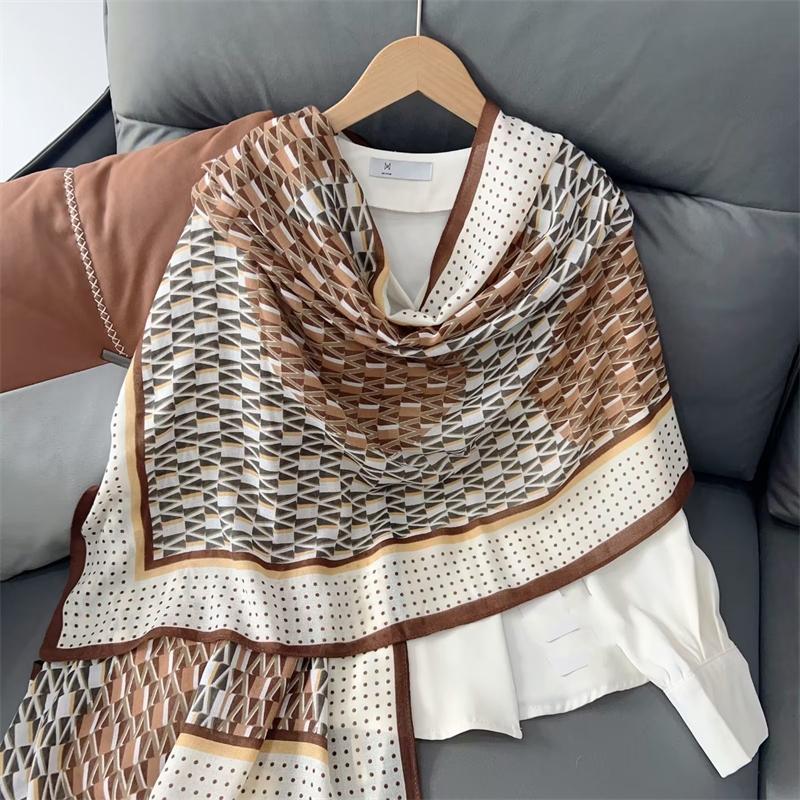 New Cotton Linen Scarf Versatile Printing Long Scarf Spring Autumn Korean Style Shawl Outerwear Warm Fashionable Women'S