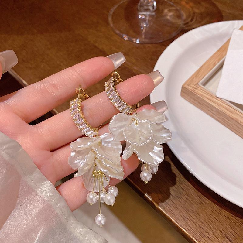 

Серьги-кисточки с искусственным жемчугом в стиле легкой роскоши 1 pair