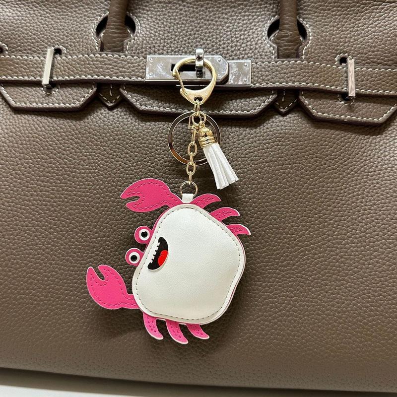 1 Pcs Simple And Fashionable Leather Crab Car Keychain Bag Creative Headphone Bag Pendant Accessories