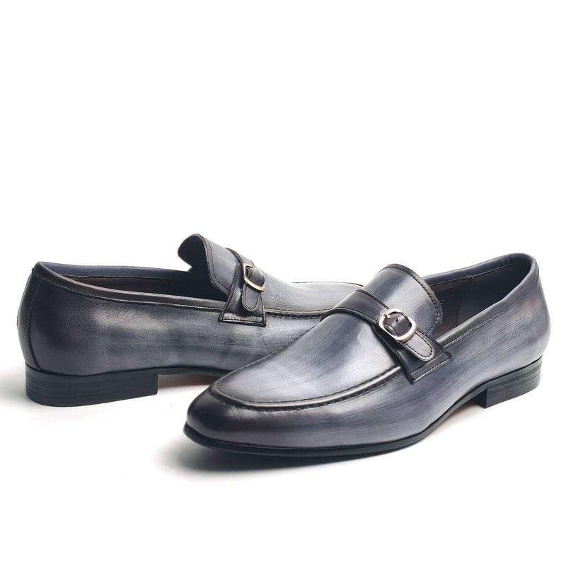 Fashion Leather Men's Loafers Top Layer Cowhide Comfortable Outdoor Wearings Leather Shoes Wedding Office Formal Shoes Rubber Bottom New