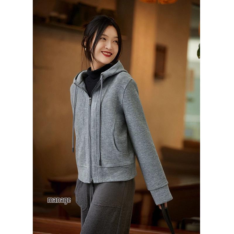 Damen Design Kapuzenpullover & Gerade geschnittene Hosen für den Arbeitsweg Set - Herbst/Winter 2025 Kollektion