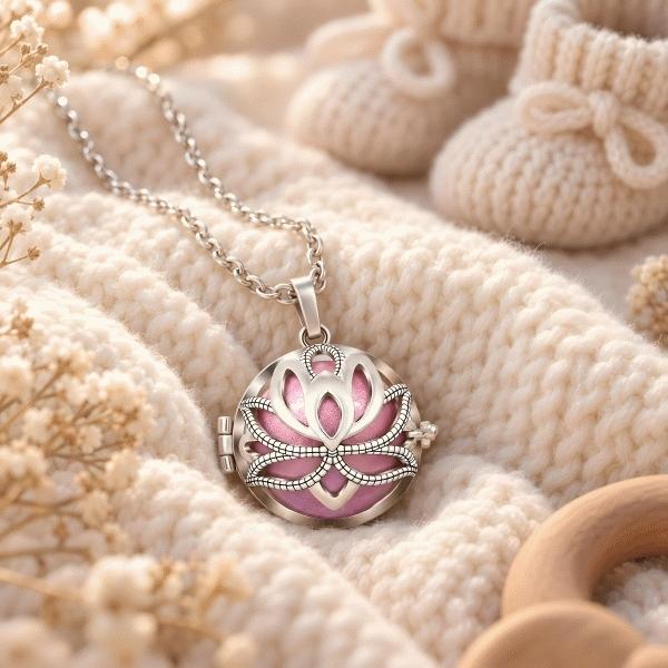 Lotus-Schwangerschafts-Bola mit rosa Glocke