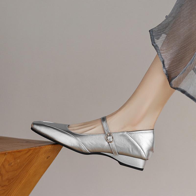 

New women s foot wedge shoes casual square head rubber leather shoes women s low heel solid color one pedal four-season women s shoes 39 серебряный