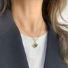 Black and White Double-sided Four-leaf Clover Necklace for Summer, Fashionable Accessory, High-end Necklace
