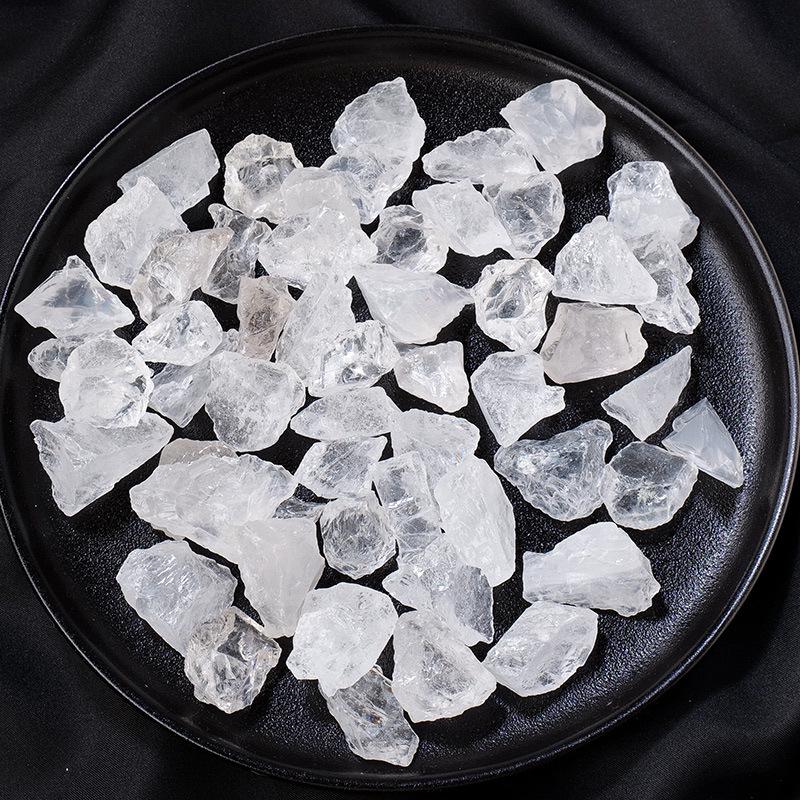 

Натуральный необработанный камень прозрачного кварца для аквариума, бонсай, ландшафтного дизайна, ароматерапии, демагнетизации кристаллов и каменный диффузор. 3-5cm (100g/bag)