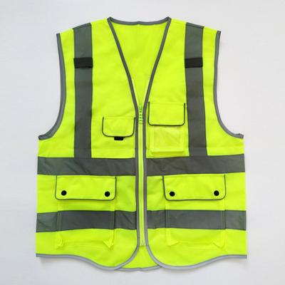 Trafik güvenliği – Yansıtıcı giysiler ve aksesuarlar