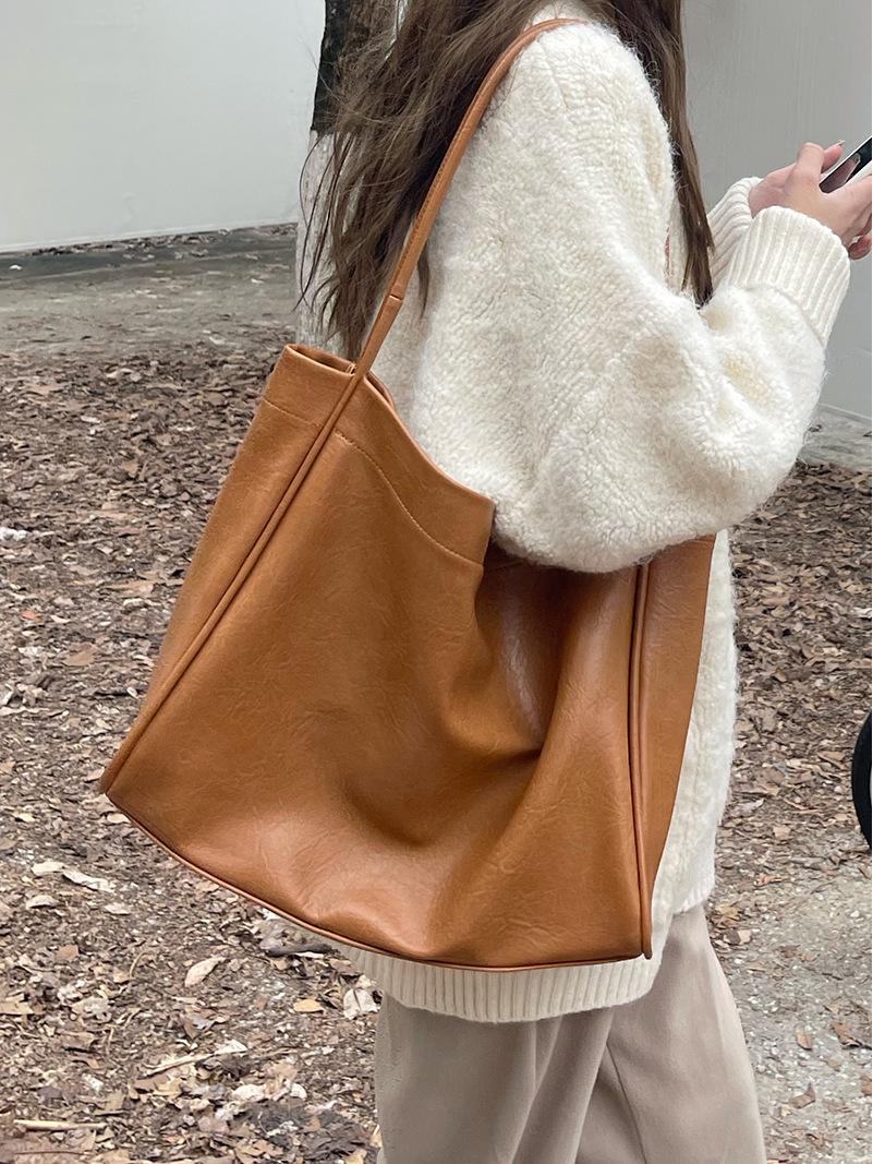 

Женская сумка-тоут Maillard из мягкой кожи для поездок на работу и учебы, большая вместимость 2023 года коричневый