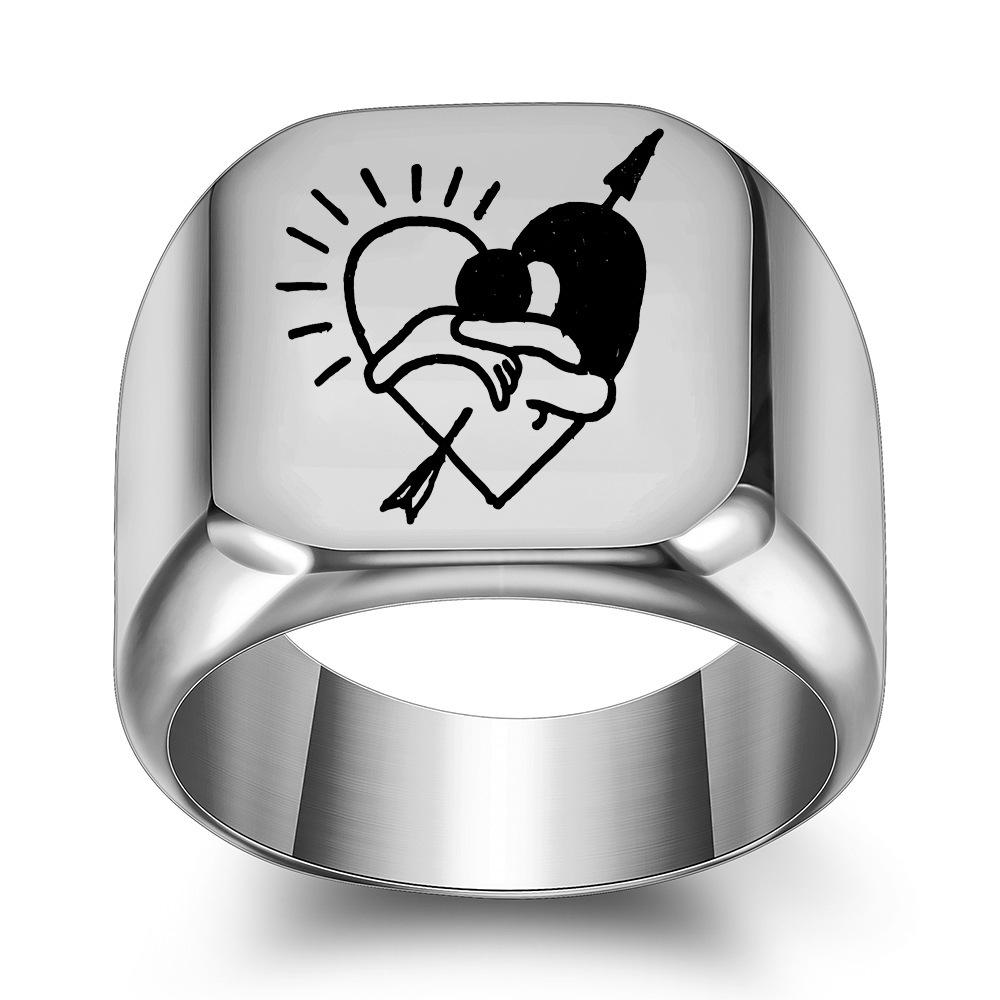 Unisex Retro Titanium Steel Ring - Creative Arrow Through Heart with Hugging Design, 18MM Square Size 10 стальной