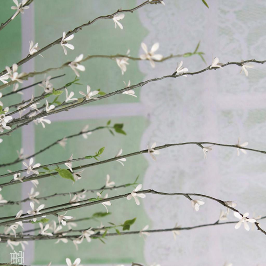 Artificial   Branch Lifelike Decorative Plastic Easy to Clean Artificial Fake   for Home Dorm