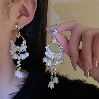 GemChic Women's New Elegant Diamond Set Flower Bell Pearl Fringe Earrings Ethnic Fashion Stud Earrings Birthday Christmas Jewelry Gift