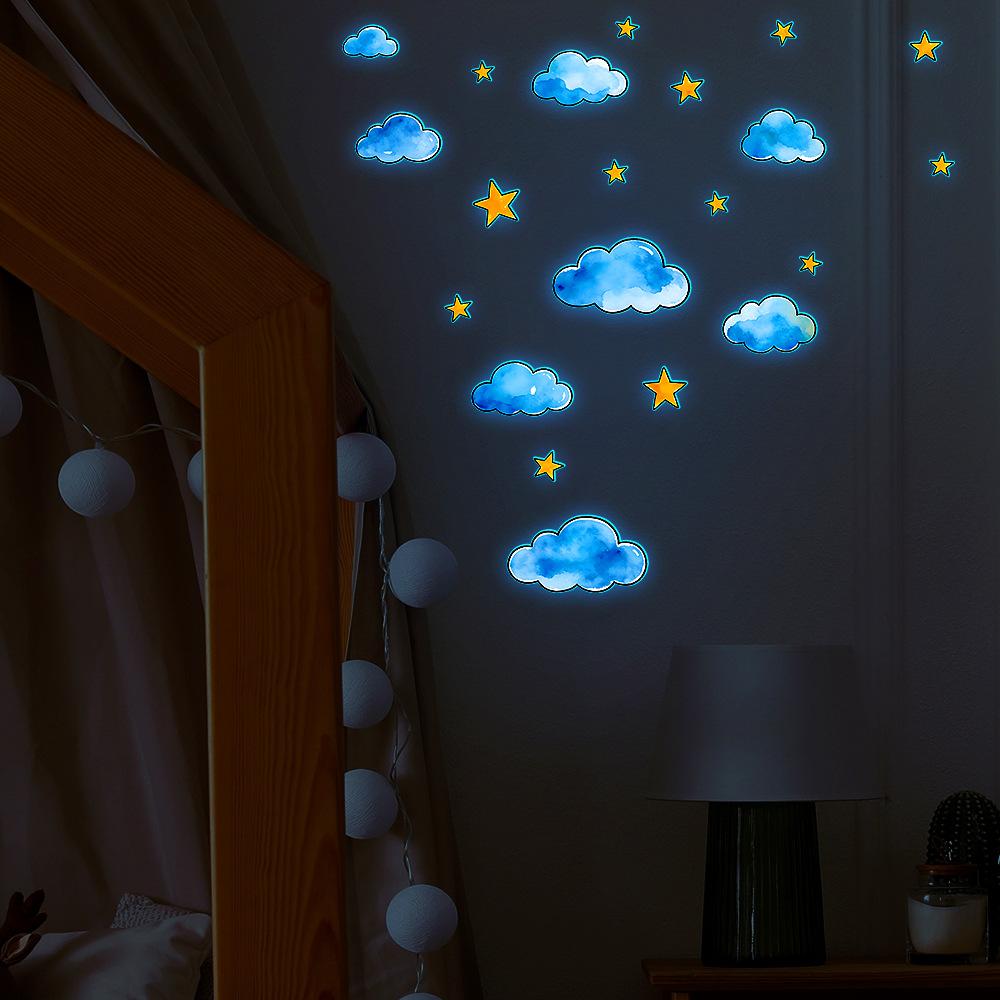 Cartoon Luminous Clouds and Stars Wall Stickers for Decoration of Living Room and Bedroom