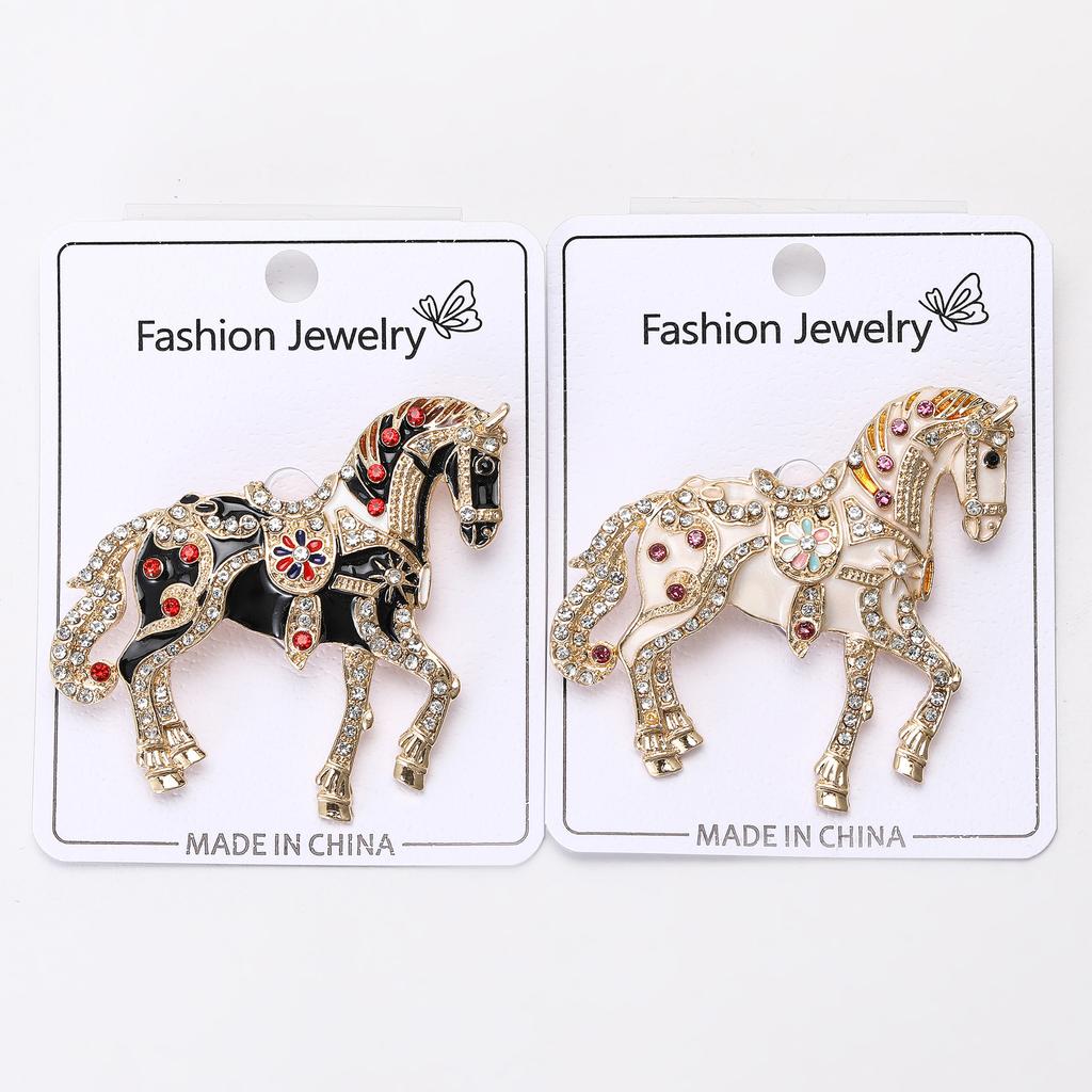 Rhinestone Horse Brooch for Women Unisex Enamel Animal Lapel Pins Gifts