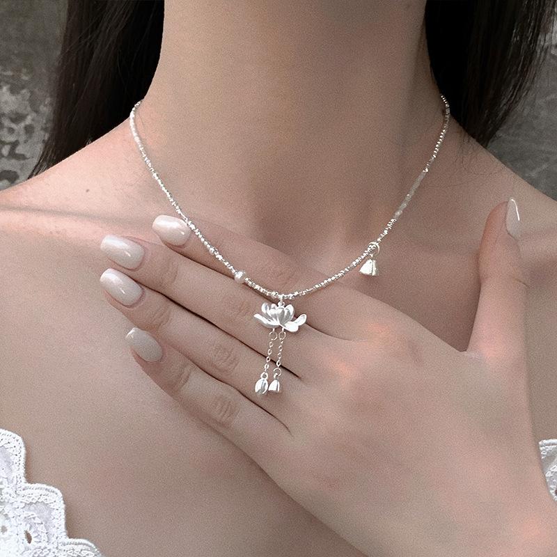 New Chinese Lotus Fringed Pendant, Broken Silver Necklace, Women'S Retro Light Luxury Elegant Personalized Versatile Neck Chain, Collarbone Chain