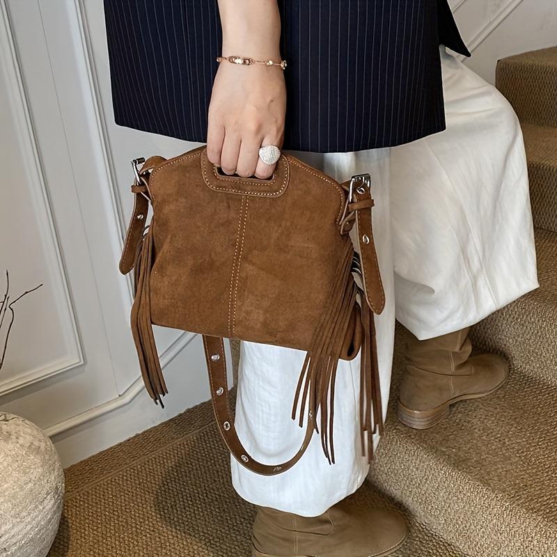 Women's Retro Shoulder Messenger Bag Fringed Bag