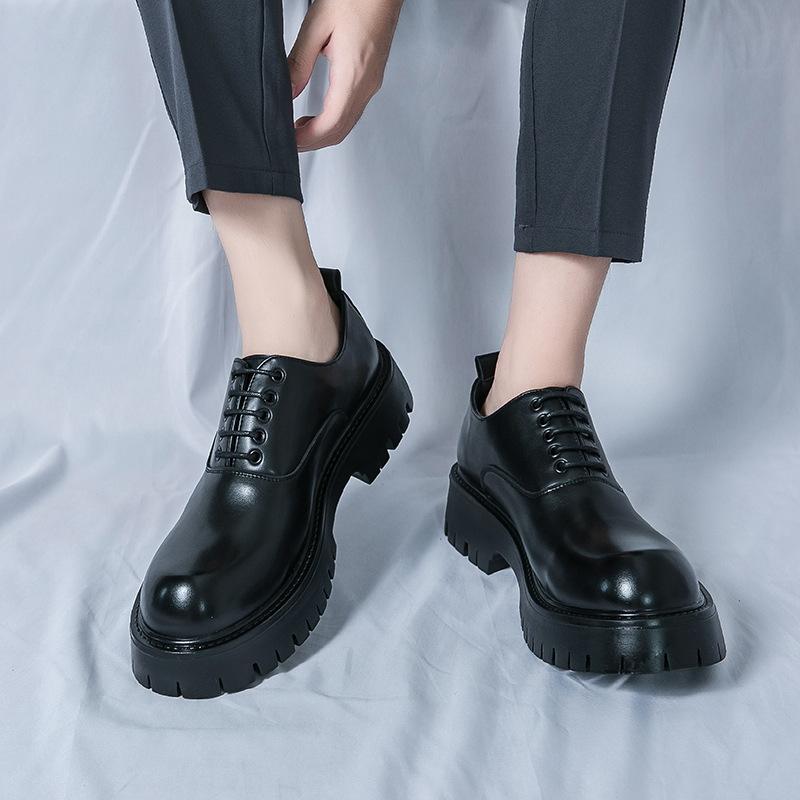 2025 spring and autumn, small man thick-soled heightening bright leather shoes, men's British style black big head tooling leather shoes