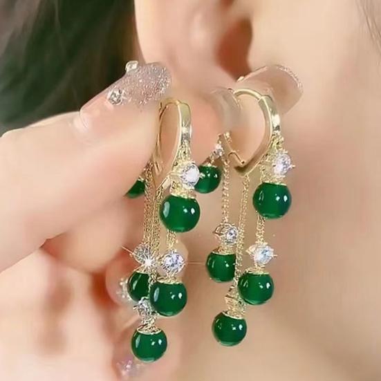 1 Pair Ladies Earrings Eye-catching Fine Workmanship Tassel Golden Plated Delicate Polishing Dress Up Vibrant Color Green Simulated Emerald Earrings