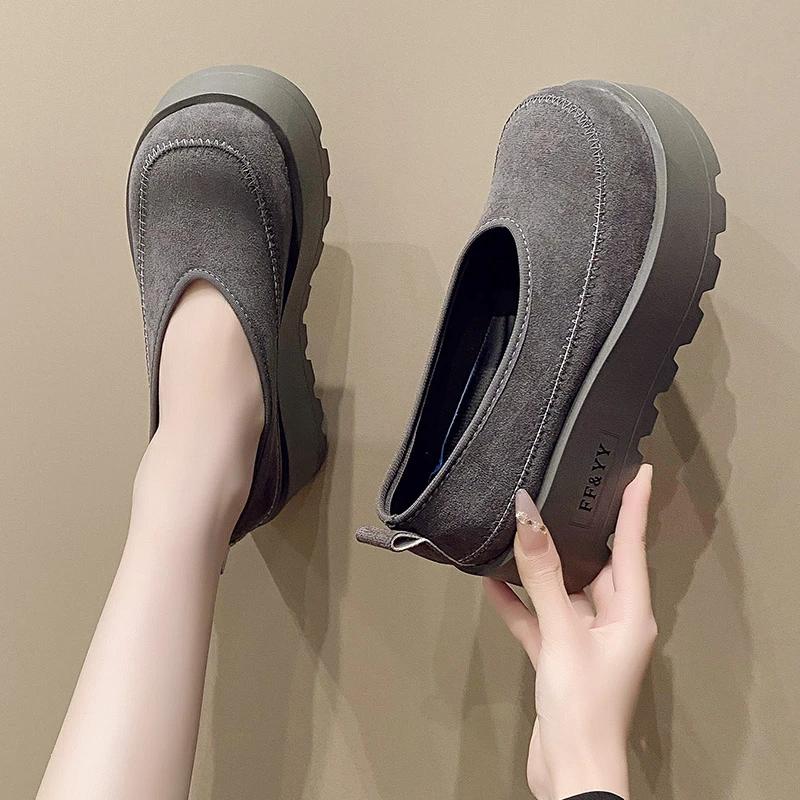 Fashion 2025 Platform Flats Sandals Women Sneakers Shoes Casual Loafers Trend Designer New Spring Suede Comfort Walking Zapatos Mujer
