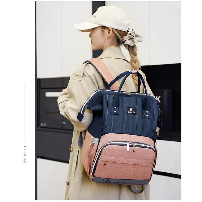 New lightweight luxury diaper bag, large-capacity multi-functional mommy bag, perfect for outings and preparing for childbirth