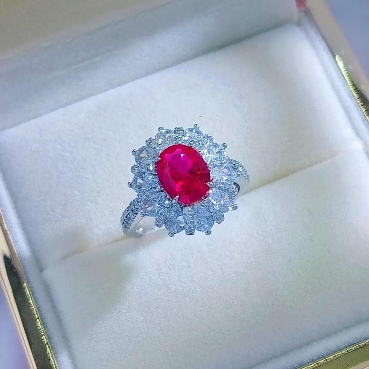Oval Egg-Shaped Red Corundum & Blue Spinel Adjustable Ring for Women – Fashionable Imitation Ruby Design. Adjustable