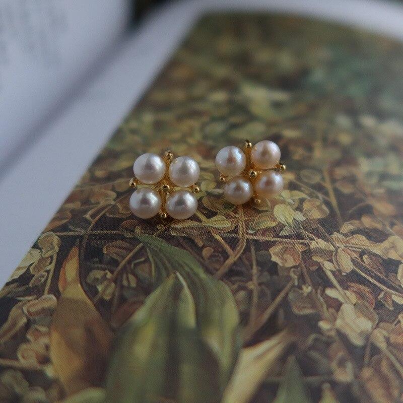 Retro Style New Four Leaf Grass Fresh Water Bright Pearl Earrings 925 Silver Ear Pin EARRINGS Metal Earrings