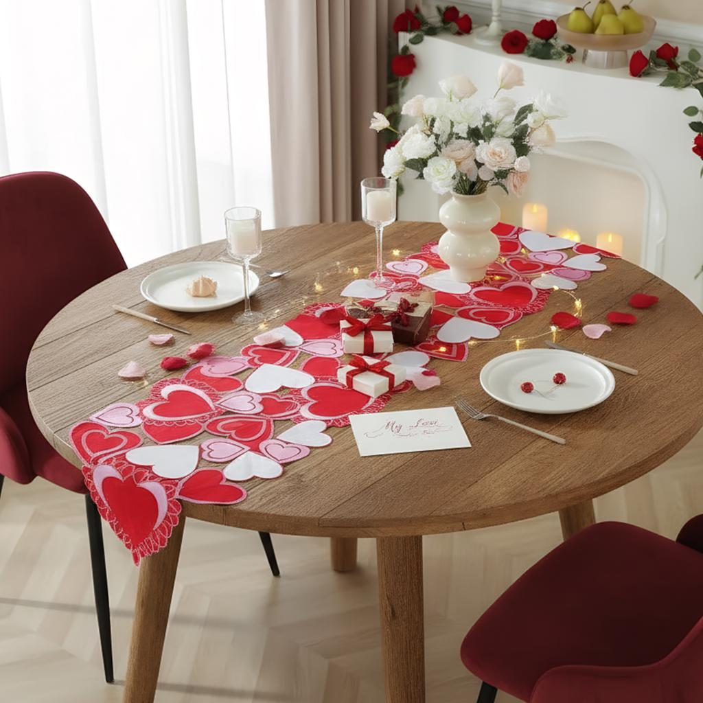 Hollow-Out Hearts Dining Tables Mat Reusable Red Love Heart Pattern Table Runners Multi-Purpose for Romantic Events Engagements