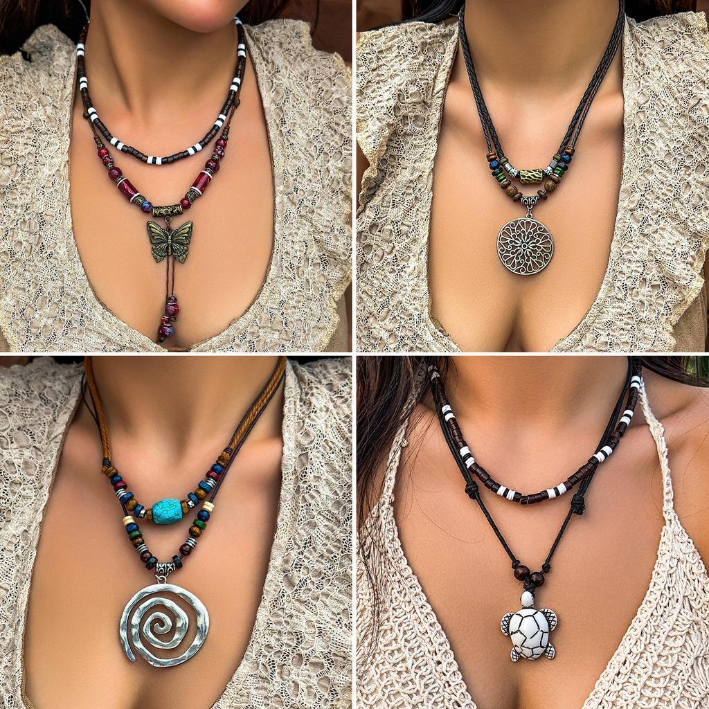 Beaded Necklace Women'S Versatile Butterfly Wooden Bead Retro Turquoise Necklace Jewelry