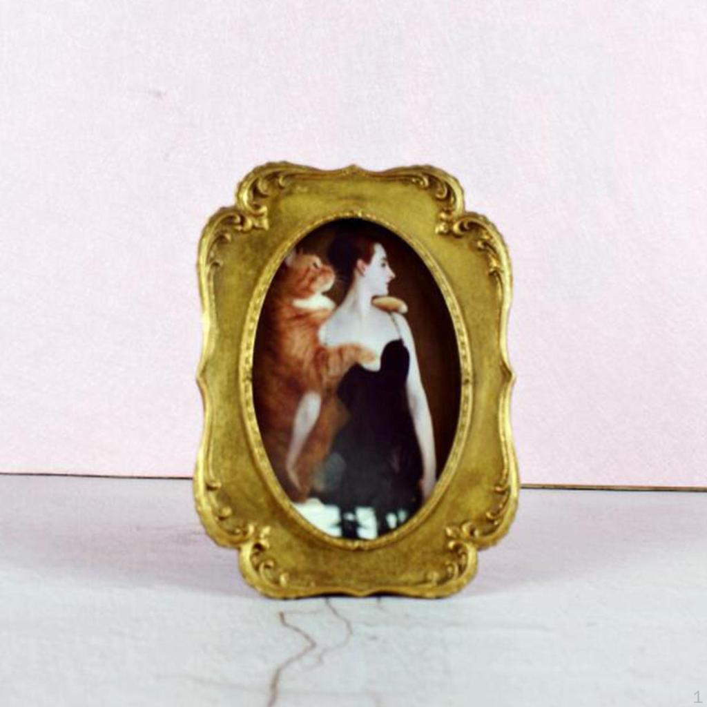 Elegant Photo Frame, Wall Hanging European Display, Art Oval for Bedroom Living Room
