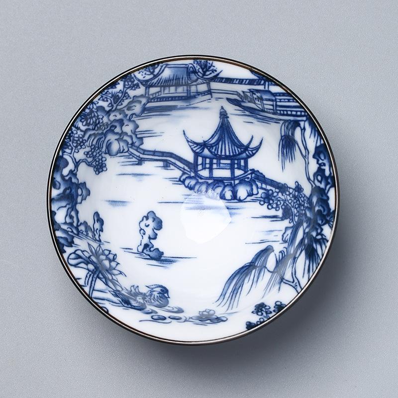 

Чаша для чая из фарфора цвета селадон