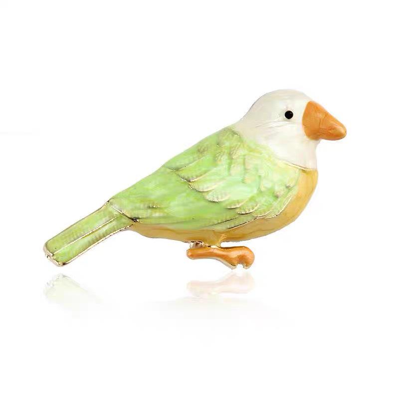 High-End Retro Enamel Bird Brooch for Men and Women