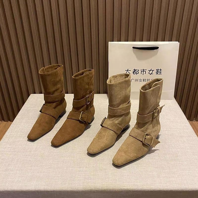 Sheepskin version! Short boots women's autumn and winter new belt buckle retro versatile small square head bare boots