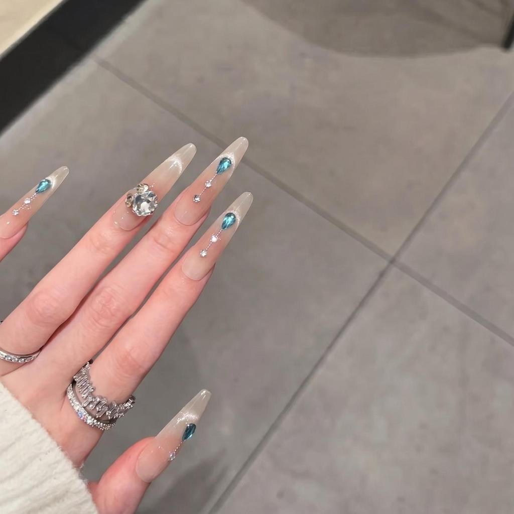 Handmade Press On Nail French Gentle Sparkling Cat Eye Blue Diamond Light Luxury Long Stiletto Fake Nail Patch Artificial Nail Reusable