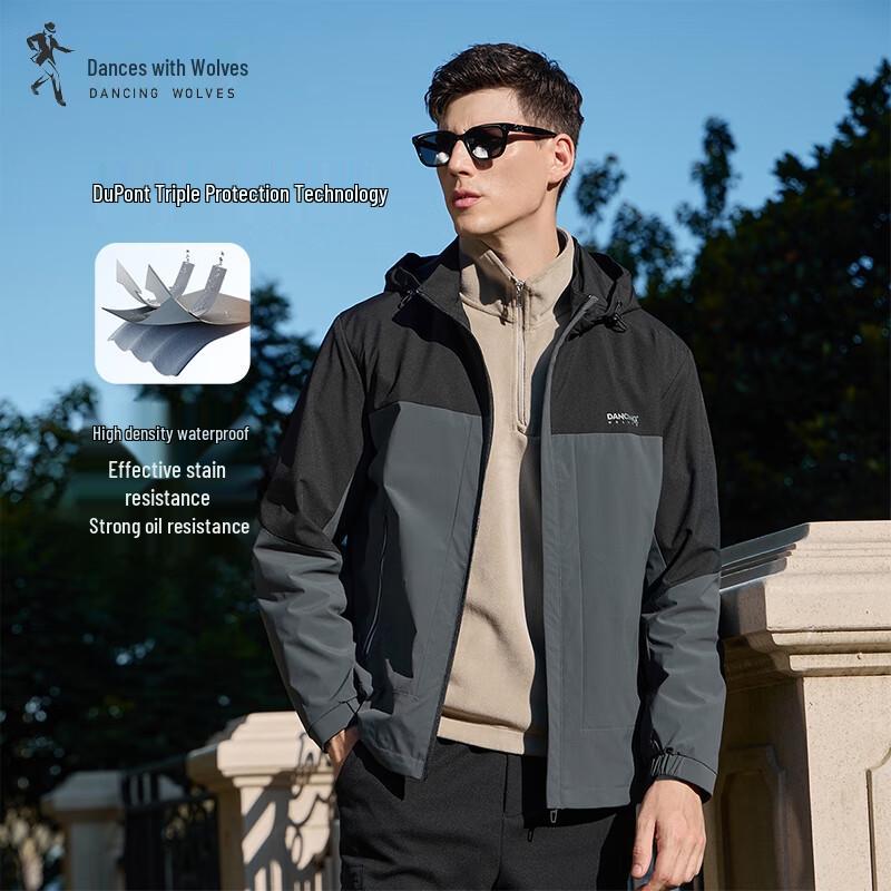 

Dancing with Wolves Men s Hooded 3-Proof Outdoor Jacket M