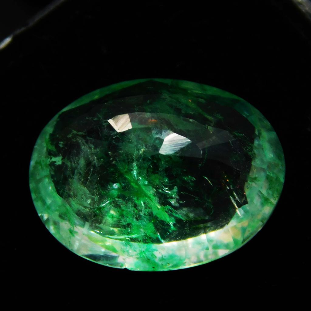 Natural Green Emerald Loose Gemstone Untreated Colombian 7 ct Oval Cut for Jewelry Making and Crafts